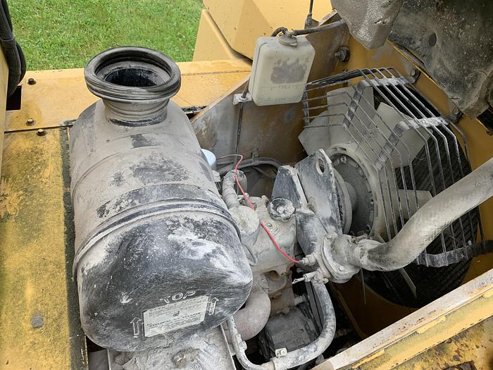 Used CATERPILLAR DP-150, 30,000 LB DIESEL FORK-LIFT