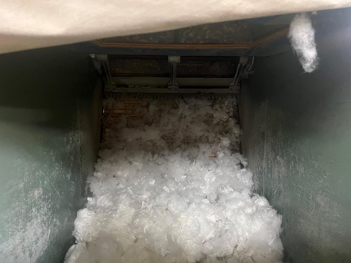 Used FIBER CONTROLS D-10(Z38) FIBER OPENING & BLOWING TYPE PILLOW/CUSHION STUFFING/FILLIING SYSTEM