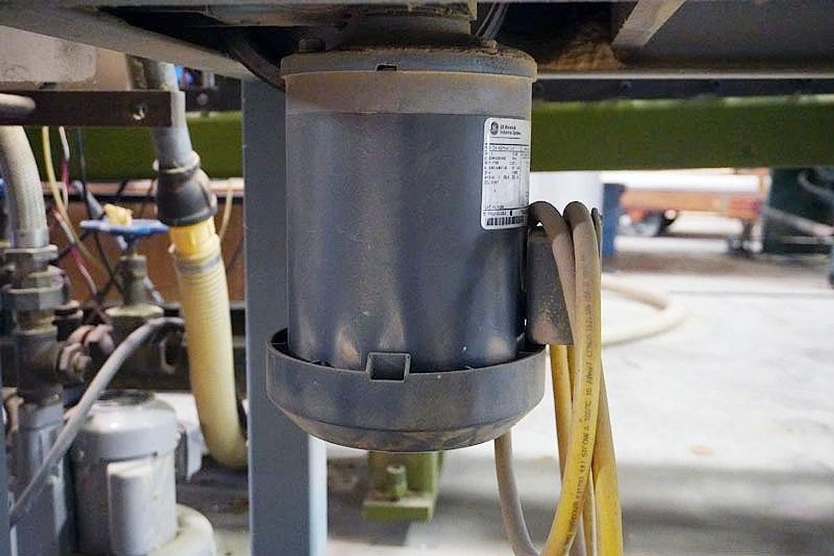 Used BARBERAN RL-30 PROFILE WRAPPER AND FEEDER