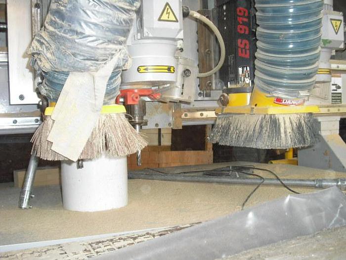 Used RYE QUANTUM MAXI-2512 DOUBLE-HEAD CNC ROUTER (PARTS ONLY)