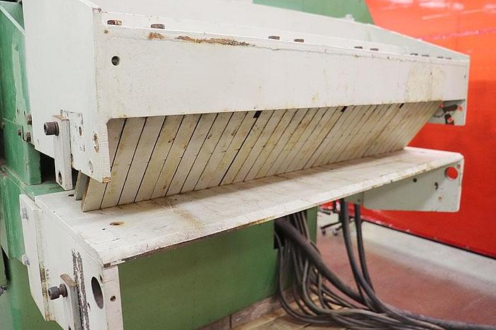 Used WACO LAMELL-90, 24 INCH DIP-CHAIN GANG RIPSAW