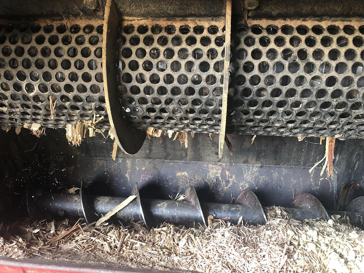 Used CRESSWOOD HF-36 VERTICAL WOOD WASTE GRINDER