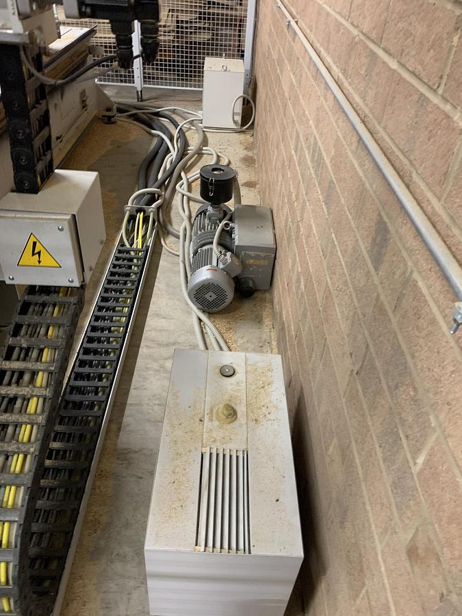 Used BUSELLATO JET 2 CNC MACHINE CENTER