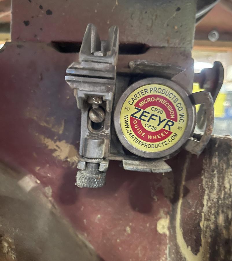 Used OLIVER 117-D, 30" BANDSAW