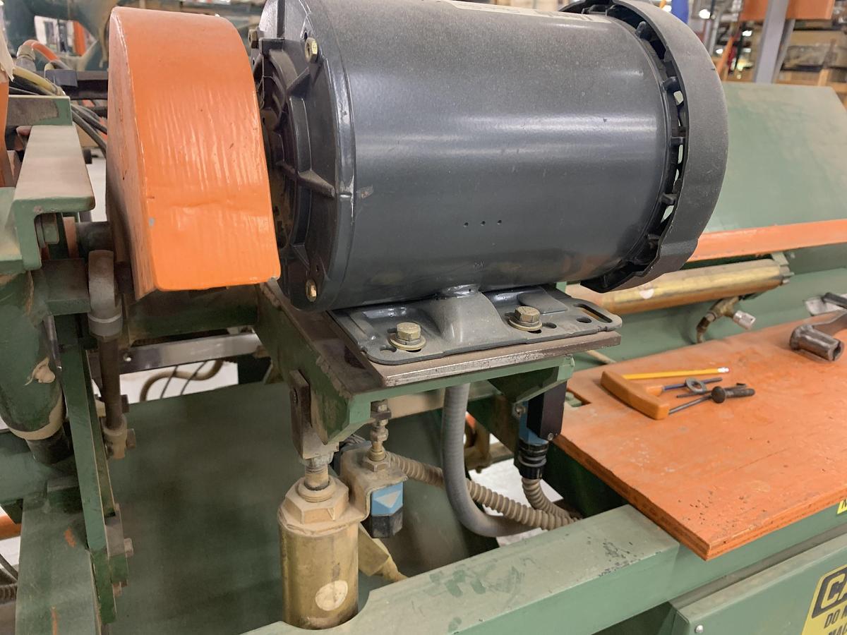 Used NICHOLS SEMI-AUTOMATIC CLEAT TRIM AND BORE MACHINE