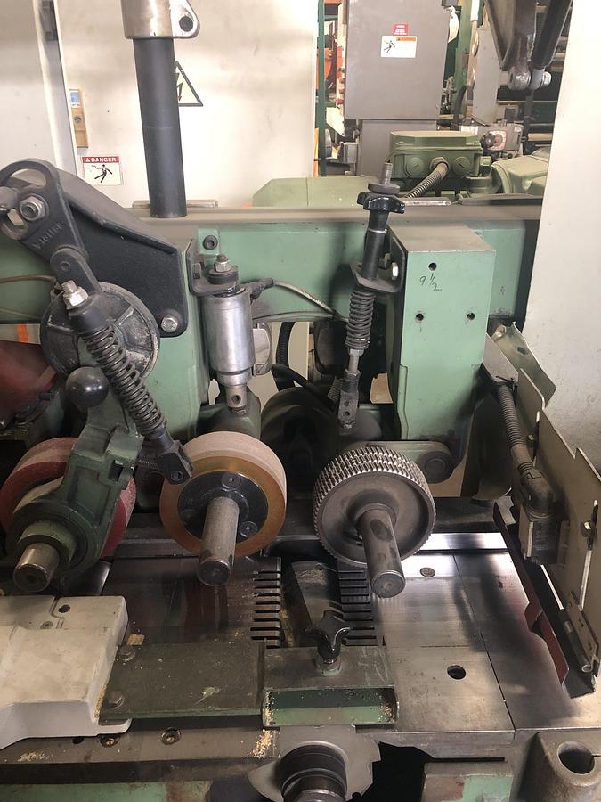 Used WEINIG UNIMAT-23, 5-HEAD MOULDER