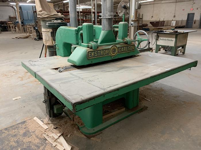 Used EKSTROM-CARLSON  "E" STRAIGHT-LINE RIPSAW