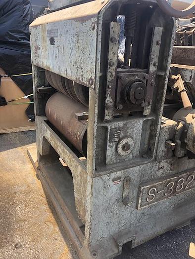 Used NEWMAN S-382-HD, 30" DOUBLE-HEAD ROUGHING PLANER