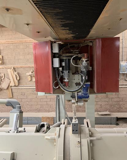 Used ANDREONI 12-SPINDLE AUTOMATIC CARVING MACHINE