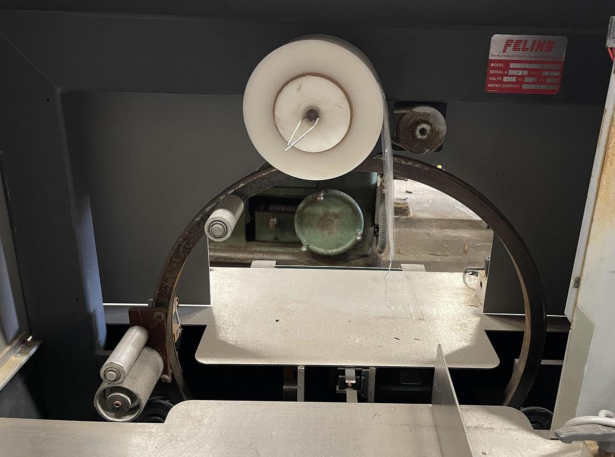 Used FELINS FLEX STRAP FEED-THRU STRETCH WRAP MACHINE