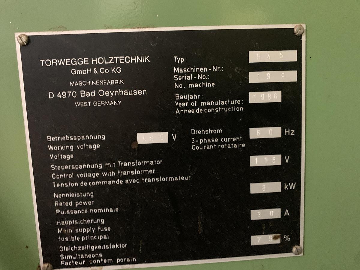 Used TORWEGGE H45 VENEER JOINTER GUILLOTINE MACHINE