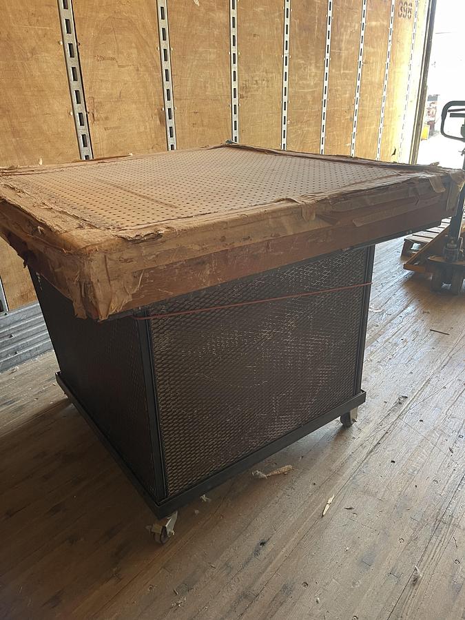 Used SHOPMADE 40" x 40" MOBILE DOWN-DRAFT SANDING TABLE