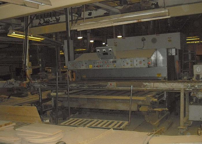 Used ROSENQUIST ELECTRO-FLOW CONTINUOUS FEED-THROUGH RADIO FREQUENCY GLUER