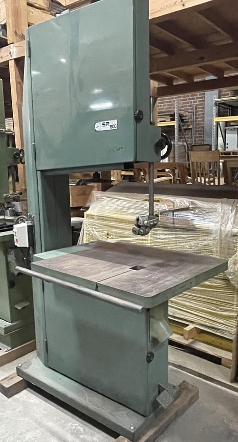 Used MEBER SR-800, 32" BANDSAW