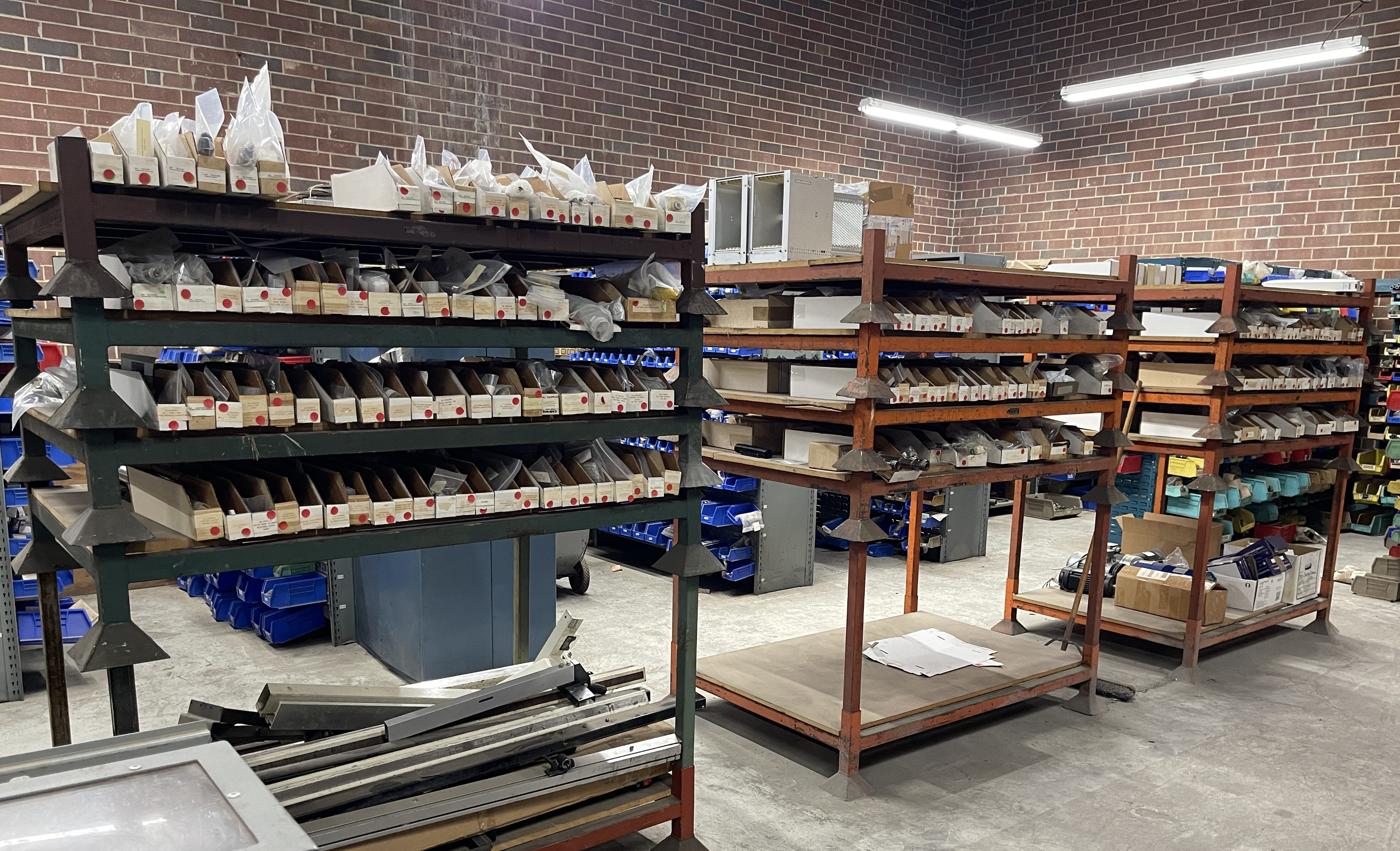 Used LARGE INVENTORY OF NEW BALESTRINI, COMEC AND CAMAM MACHINE PARTS AND ACCESSORIES 