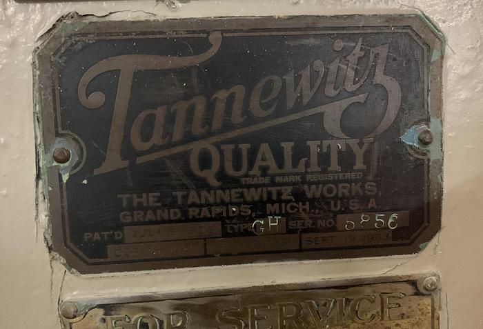 Used TANNEWITZ GH, 36" BANDSAW