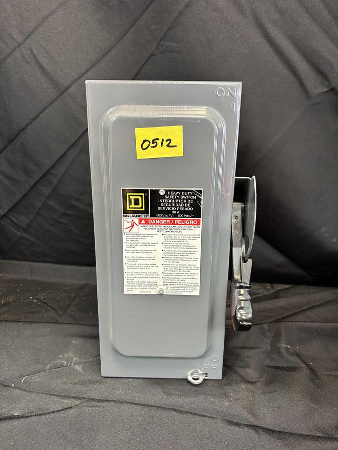 Used LOT OF VARIOUS ELECTRIC DISCONECTS AND PANAL BOXES