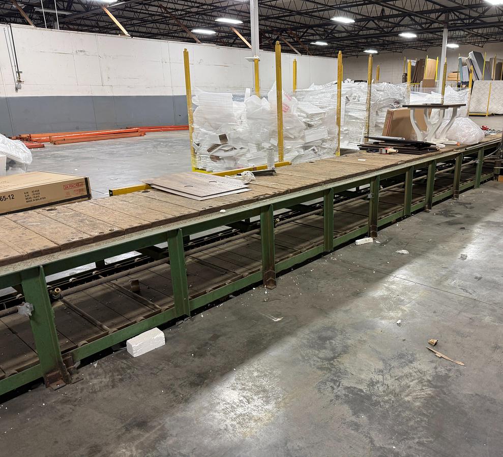 Used 30" WIDE X 75' LONG LONG SLAT-BED CONVEYOR