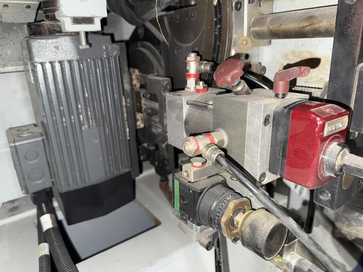 Used BRANDT PROFILINE SP53 FEED-THROUGH SHAPE AND SAND MACHINE