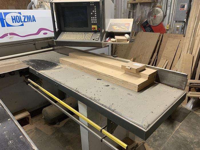 Used HOLZMA OPTIMAT HPP 11/32, 10' HORIZONTAL FRONT LOADING PANEL SAW