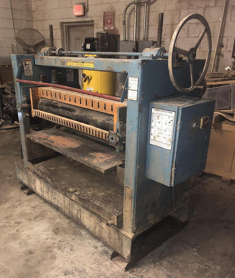 Used BLACK BROTHERS 44" SINGLE-TOP GLUE-SPREADER