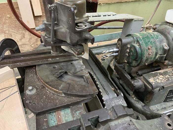 Used RICHARDSON LB TRIM AND BORE MACHINE WITH 4-SPINDLE BORING HEAD