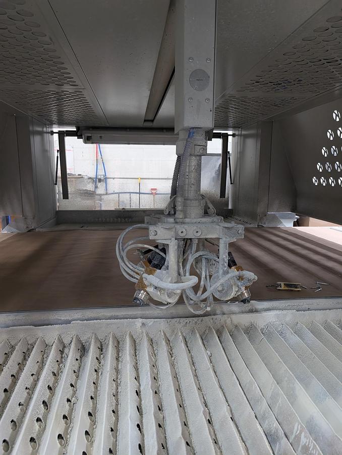 Used STANZA SIMPLE SPRAY 1300, 51" FEED-THROUGH FLAT-LINE 4-GUN FINISH SPRAY MACHINE