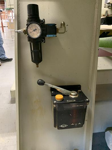 Used KOMO VR-508 MACH ONE 5′ x 8′ MOVING TABLE 3-AXIS CNC ROUTER