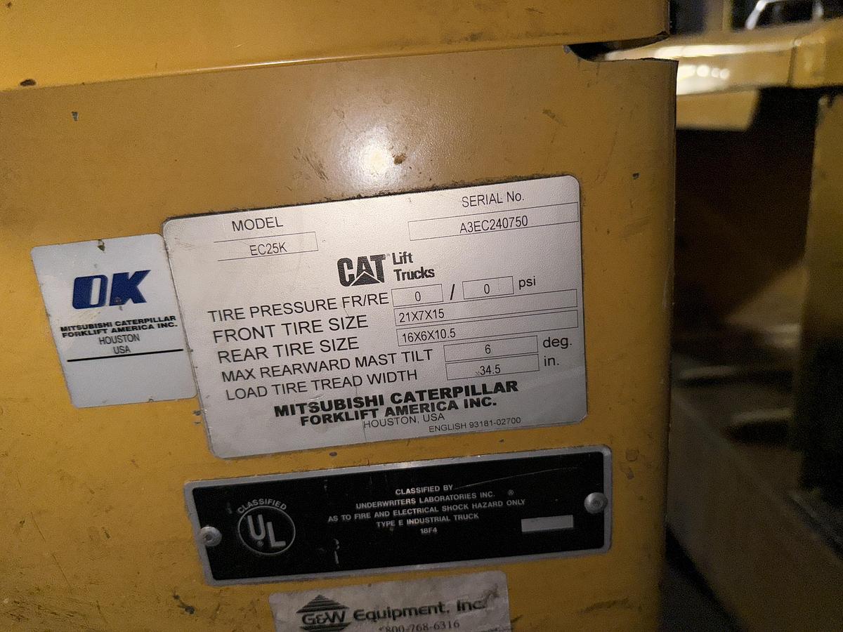 Used (5) CAT 5,000 LBS ELECTRIC FORKLIFT