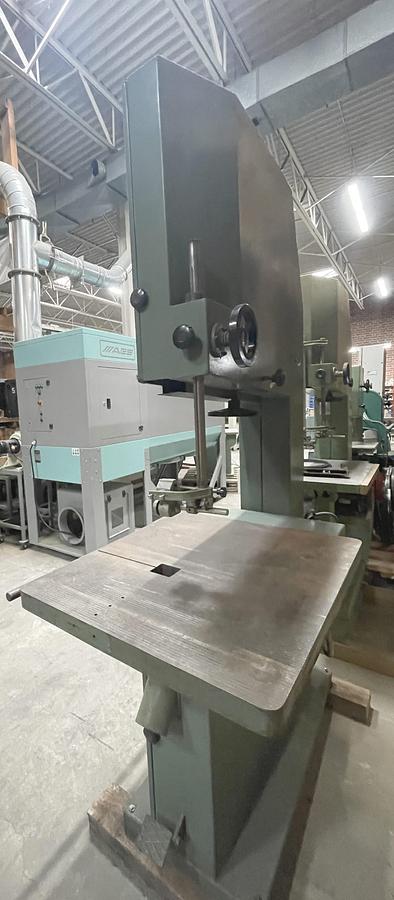 Used MEBER SR-800, 32" BANDSAW