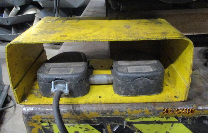 Used ECOA  2,500 LB 48" X 48" SCISSOR-LIFT