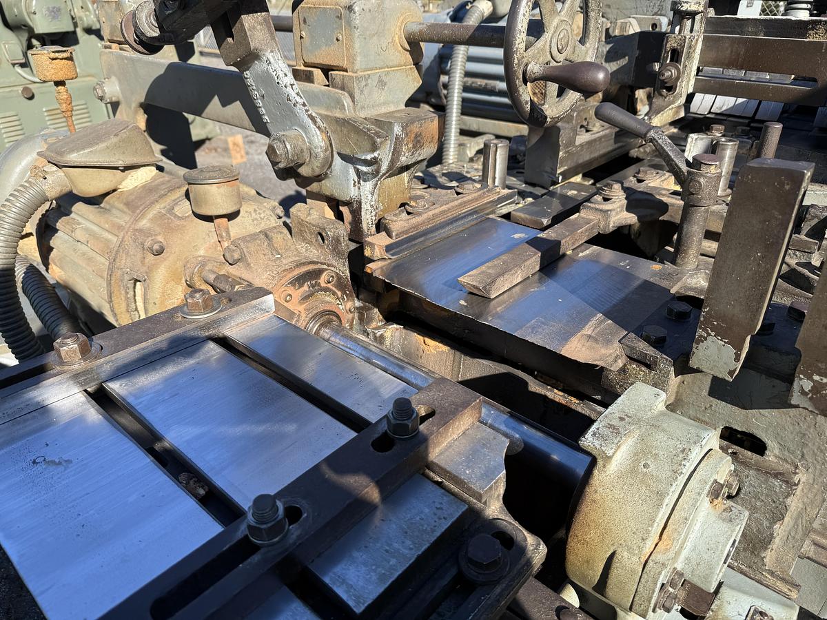 Used WOODS 12” PUSH-FEED MOULDER