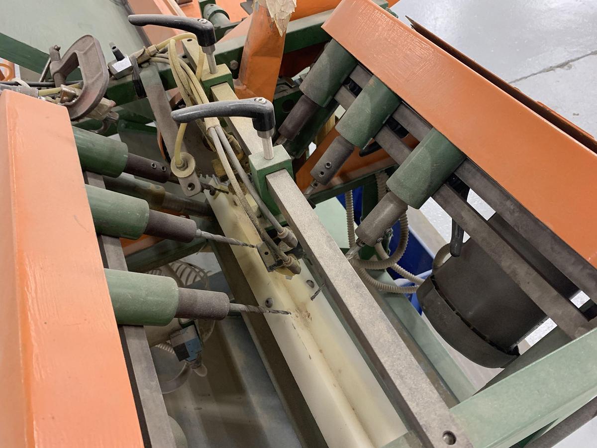 Used NICHOLS SEMI-AUTOMATIC CLEAT TRIM AND BORE MACHINE