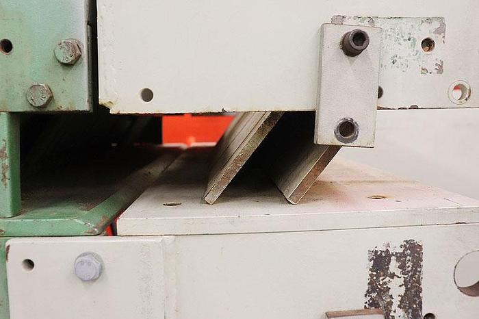 Used WACO LAMELL-90, 24 INCH DIP-CHAIN GANG RIPSAW