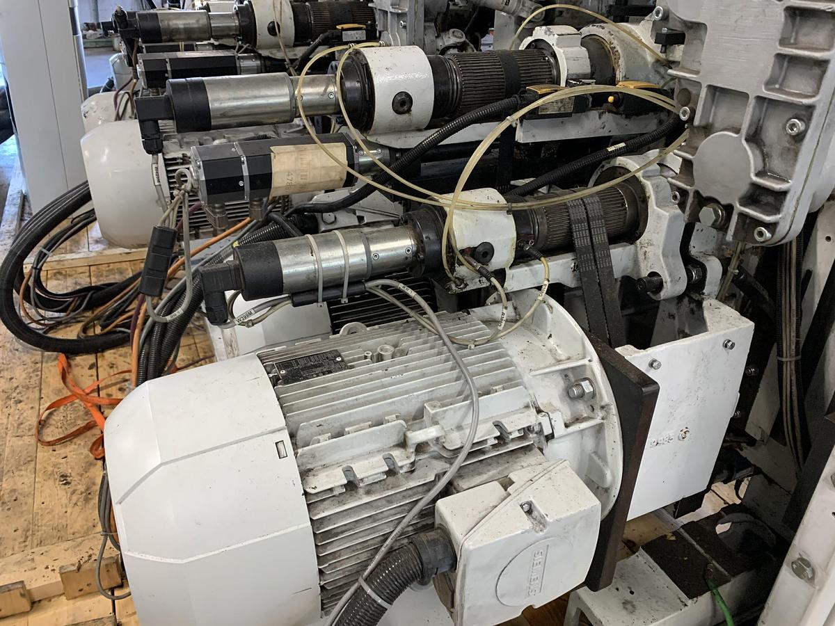 Used WEINIG POWERMAT-1000, 12", 7-HEAD MOULDER