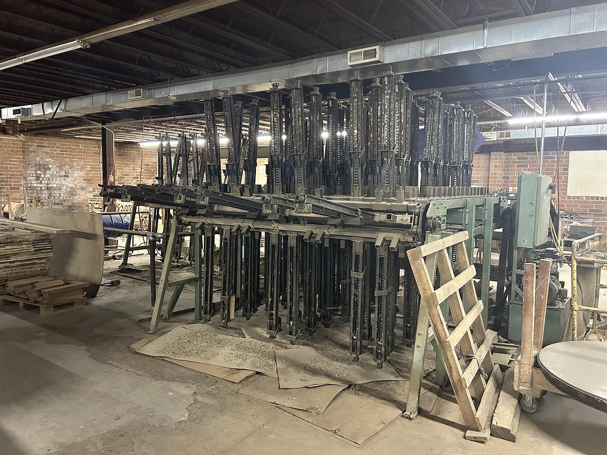 Used DOUCET CLAMP CARRIER