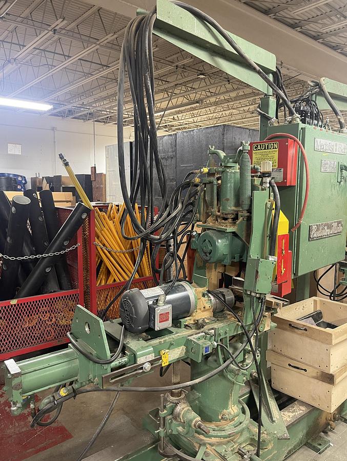 Used MEDALIST-BELL 424A 80" DOUBLE-END TRIM AND BORE MACHINE