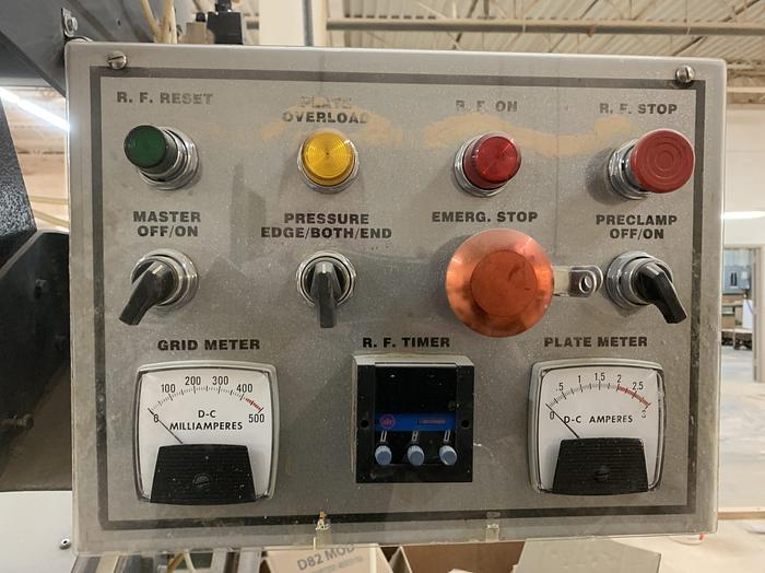 Used ROSENQUIST  INCLINED RADIO FREQUENCY GLUER