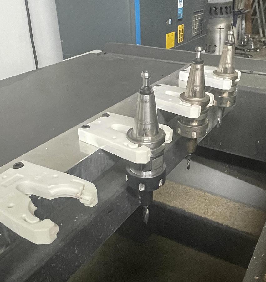 Used CNC PLUS M5S-1325, 4' x 8', 3-AXIS CNC ROUTER WITH LINEAR 4-TOOL TOOL-CHANGER