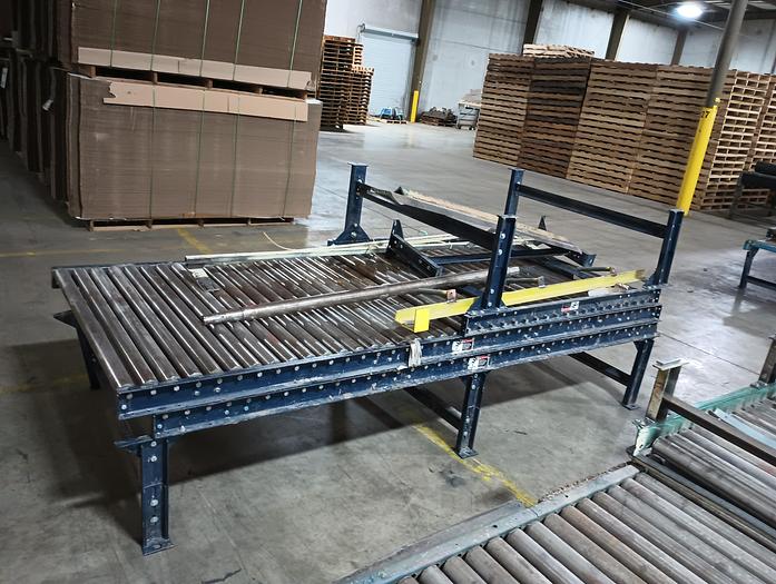 Used LOT OF 50" WIDE x ~60' LONG GRAVITY ROLLER CONVEYOR