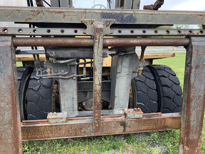 Used CATERPILLAR DP-150, 30,000 LB DIESEL FORK-LIFT