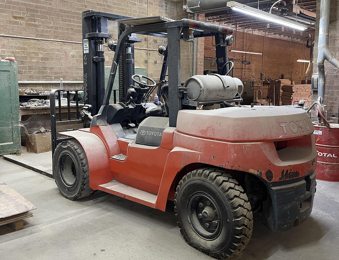 Used TOYOTA 7FGU70, 15,5000 LB PROPANE FORK-LIFT