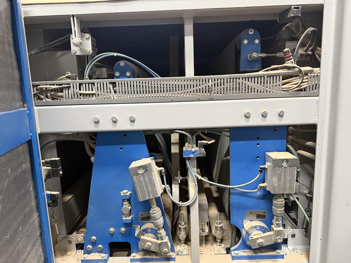 Used HOUFEK BULDOG 1300RC, 52" DOUBLE-HEAD WIDE-BELT SANDER