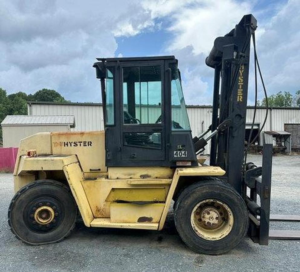 Used HYSTER H190XL, 19,000 LB. FORK-LIFT