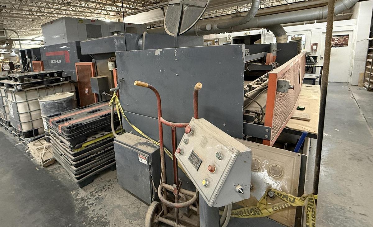 Used ROSENQUIST EF-100 ELECTRO-FLOW FEED-THROUGH RADIO-FREQUENCY GLUER