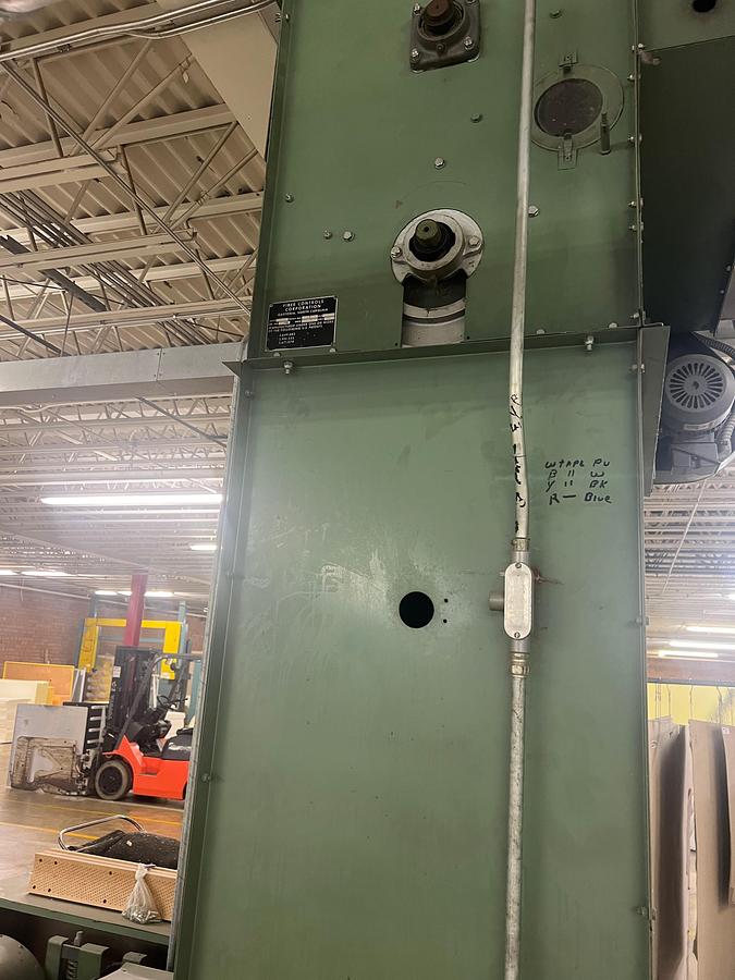 Used FIBER CONTROLS D-10(Z38) FIBER OPENING & BLOWING TYPE PILLOW/CUSHION STUFFING/FILLIING SYSTEM