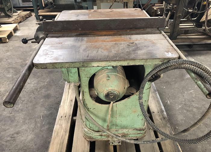 Used ROCKWELL-DELTA TABLE SAW