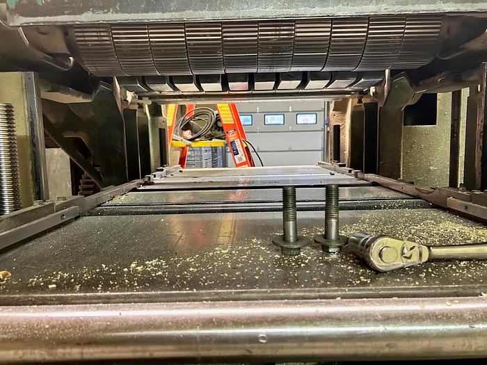 Used BUSS 55, 30" TOP AND BOTTOM PLANER