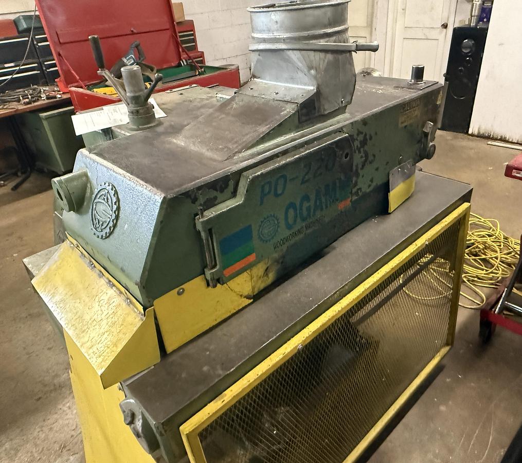 Used OGAM PO-220, 8” DIP-CHAIN GANG RIPSAW