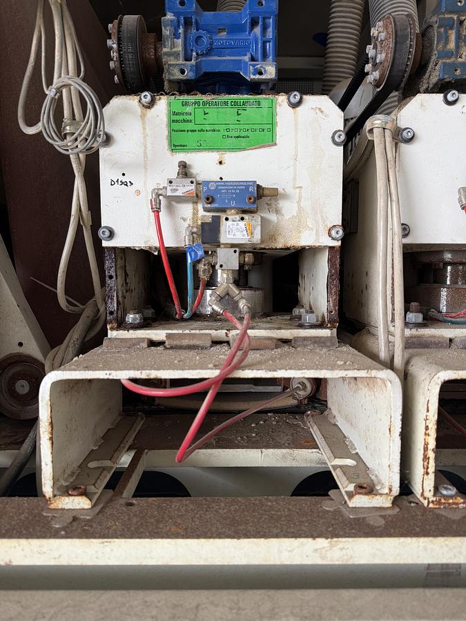 Used DMC UNISAND 2000-1, 52" 5-HEAD TOP AND 3-HEAD BOTTOM WIDE-BELT SANDER